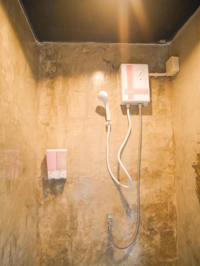 Hygge Hostel Chiangmai  Chiang Mai Bagian luar foto