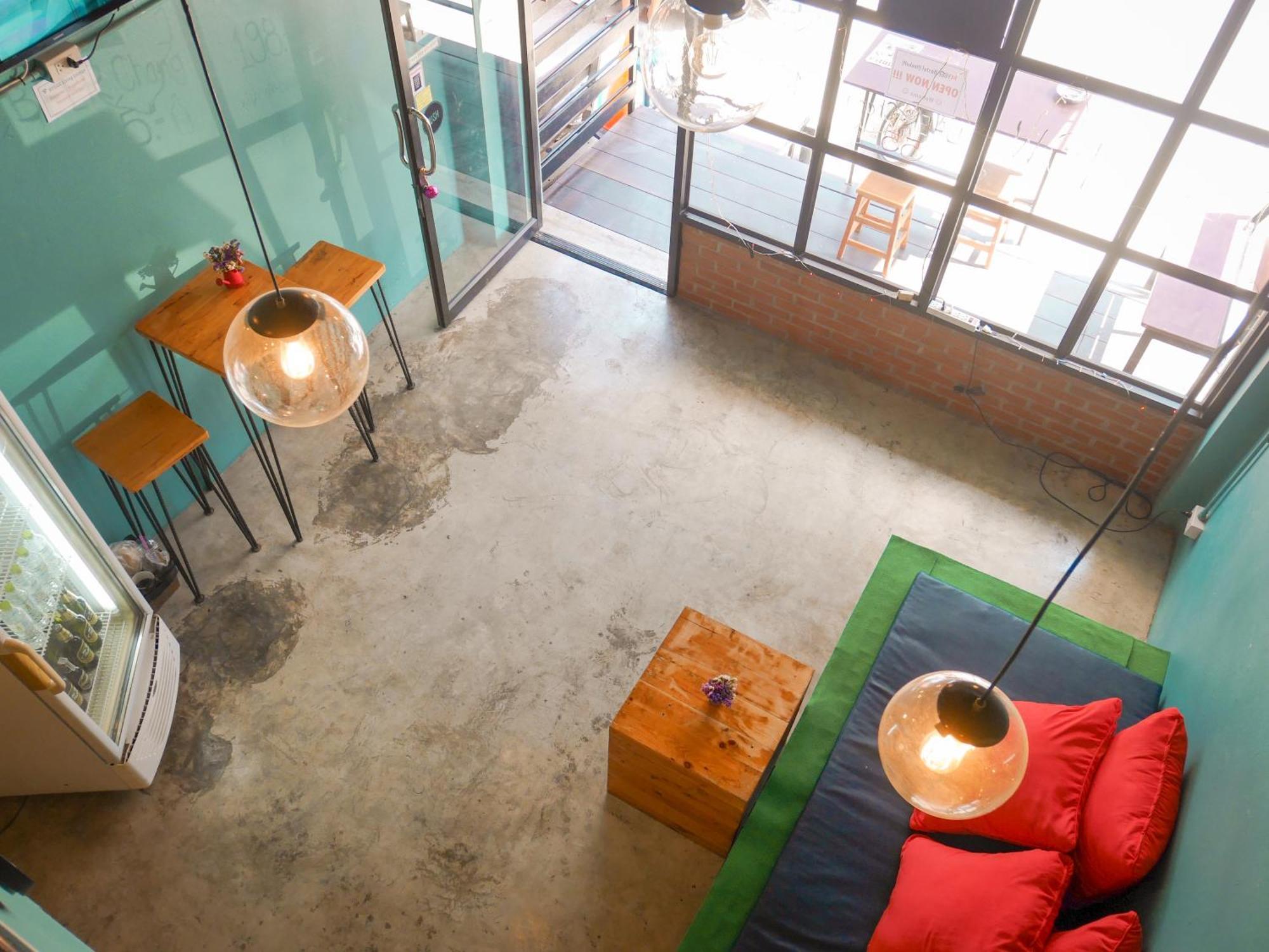 Hygge Hostel Chiangmai  Chiang Mai Bagian luar foto